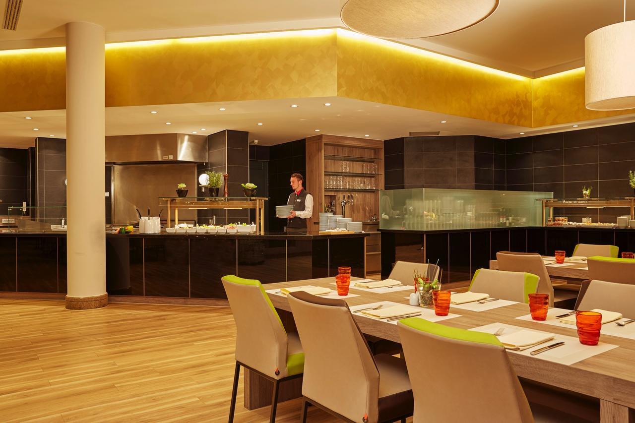 H4 Hannover Messe Hotel 4*