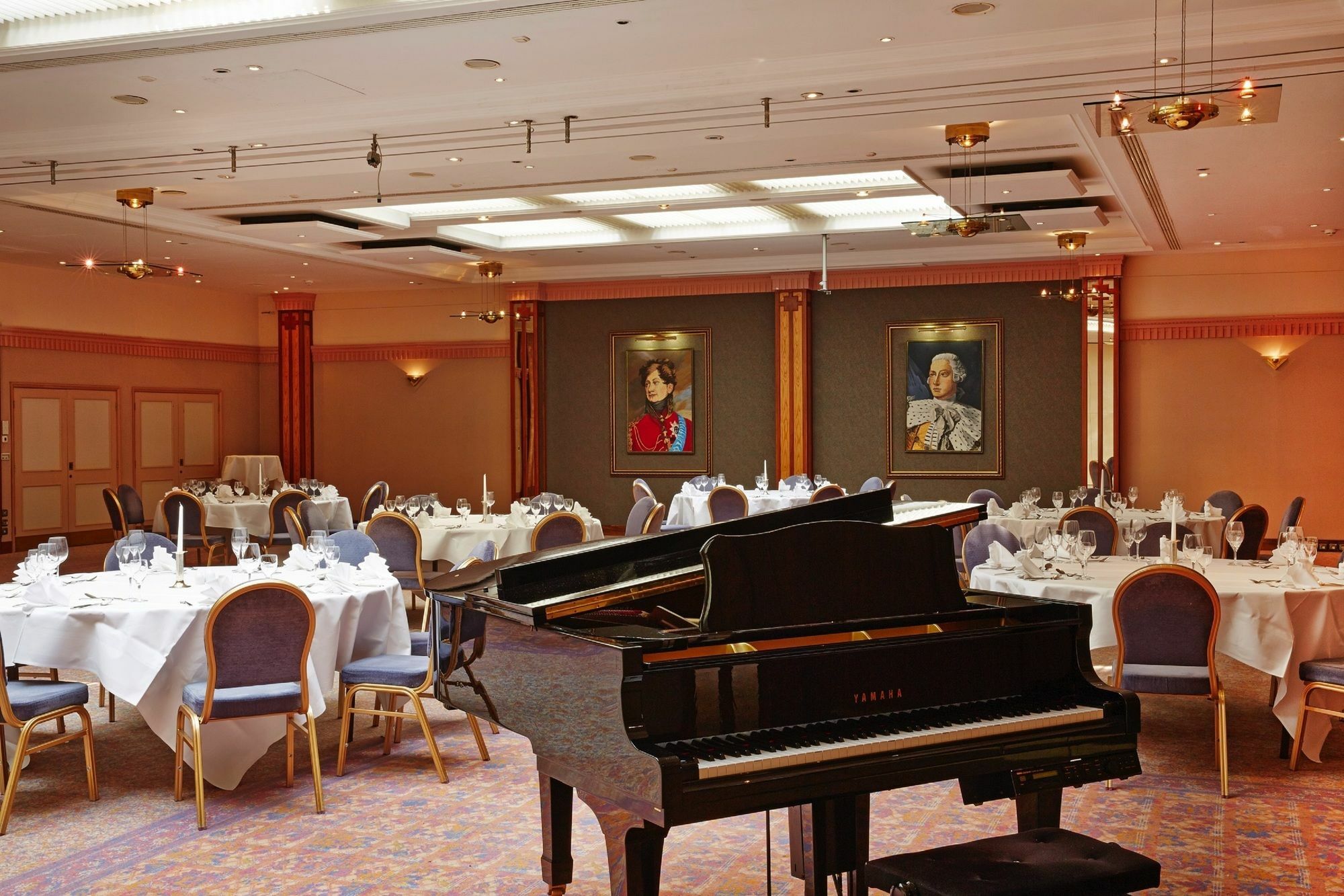 H4 Hannover Messe Hotel 4*