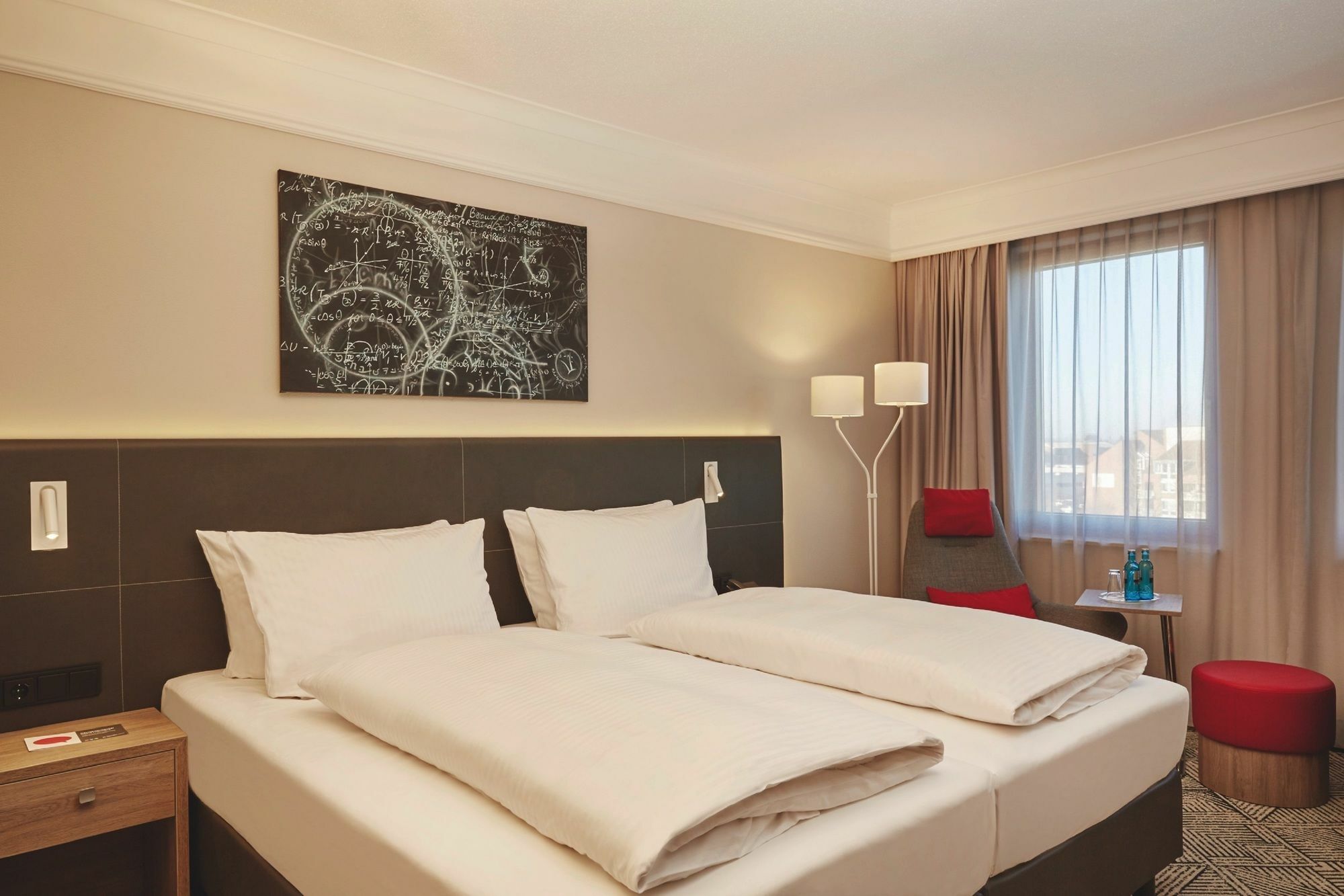H4 Hannover Messe Hotel 4*